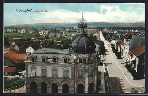 AK Frauenfeld, Postgebäude mit Strassenpartie