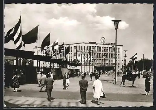 AK Frankfurt am Main, Internationale Messe, Ausstellungshalle