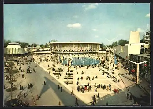 AK Bruxelles, Exposition Universelle 1958, Die USA, Heiliger Stuhl und die arabischen Länder, gesehen von der Laufbrücke
