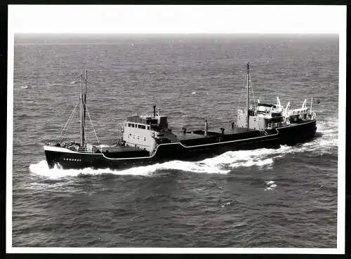 Fotografie Frachtschiff Cowdray auf See