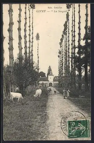 AK Givry, Allée bordée d`arbres à La Saugeot avec vaches et piétons