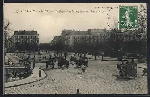 AK Chalon-sur-Saône, Boulevard de la République et Rue d`Autun avec calèches