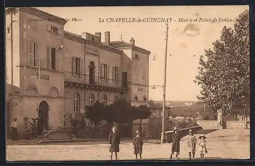 AK La Chapelle-de-Guinchay, Mairie et Palais de Justice