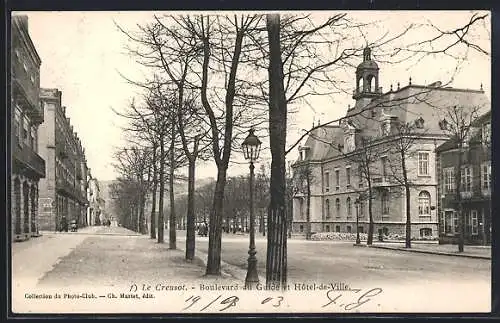 AK Le Creusot, Boulevard du Guide et Hôtel de Ville