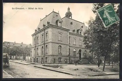 AK Le Creusot, Hôtel de Ville