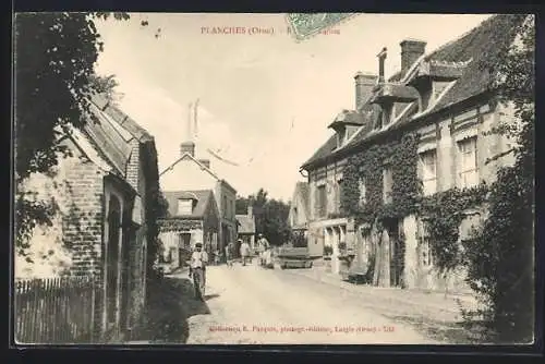 AK Planches /Orne, Rue de l`Eglise