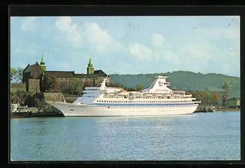 AK Passagierschiff M/S of Norway am Ufer Royal Caribbean Cruise Liner