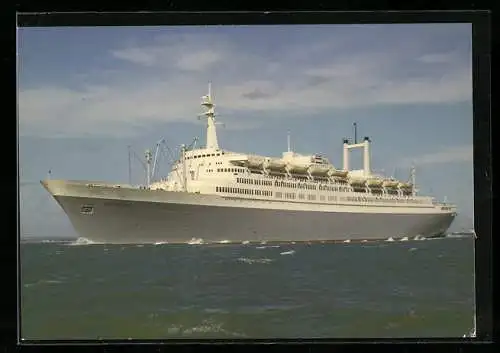 AK Passagierschiff Rotterdam nahe der Küste, Holland-America Liner