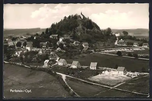 AK Parkstein /Opf., Ortsansicht mit Blick zur Kirche