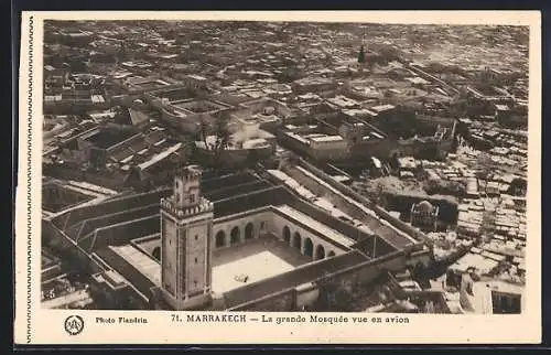 AK Marrakech, La grande Mosquée vue en avion
