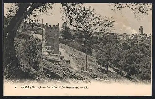 AK Taza, La Ville et les Remparts