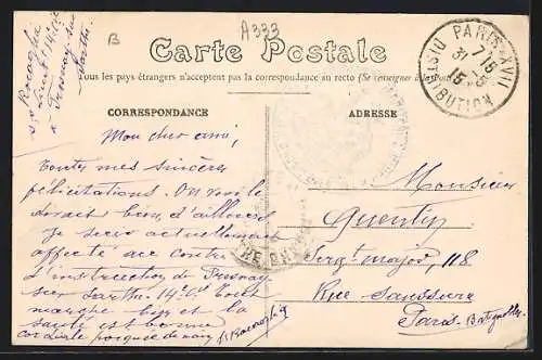 AK Fresnay-sur-Sarthe, Vue partielle du Jardin Public et les Halles