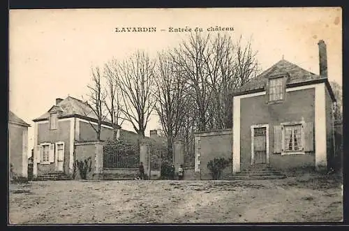 AK Lavardin, Entrée du château