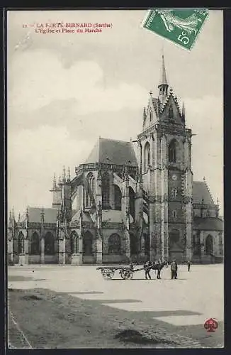 AK La Ferté-Bernard, L`Église et Place du Marché