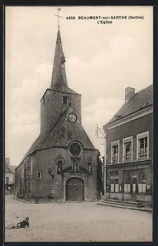 AK Beaumont-sur-Sarthe, L`église et la place principale