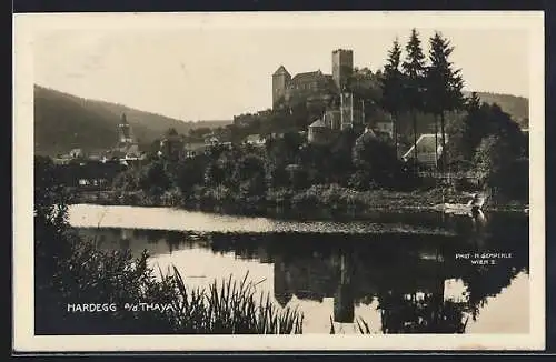 Foto-AK Hardegg a/d Thaya, Panorama mit Burg