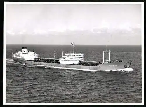 Fotografie Tankschiff / Tanker Esso Hamburg in Fahrt