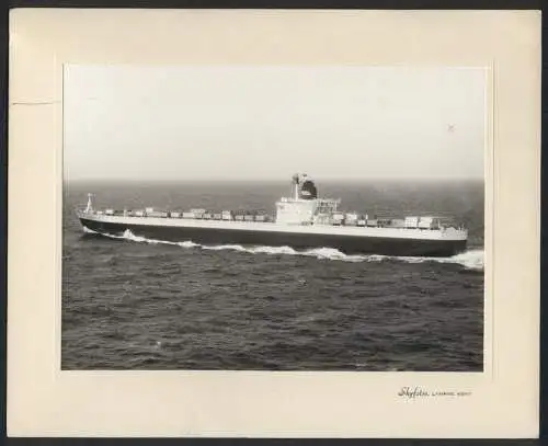 Fotografie Containerschiff Liverpool Bay der OCL Reederei