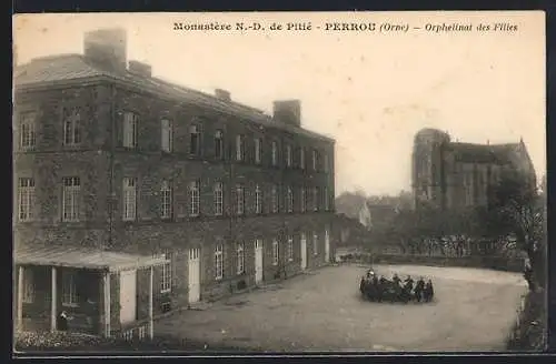 AK Perrou /Orne, Monastère N.-D. de Pittié, Orpheliat des Filles