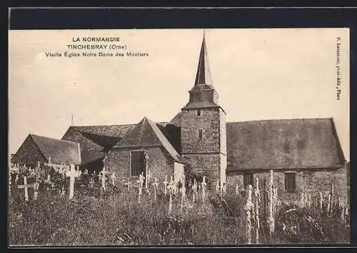 AK Tinchebray, Vieille Église Notre Dame des Montiers en Normandie