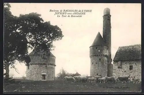 AK Juvigny-sous-Andaine, La Tour de Bonvouloir et troupeau de moutons