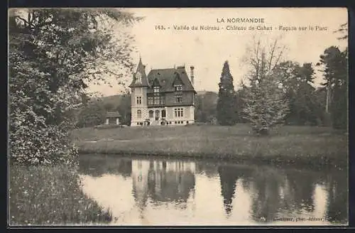 AK Vallée du Noireau, Château de Cahan, Facade sur le Parc