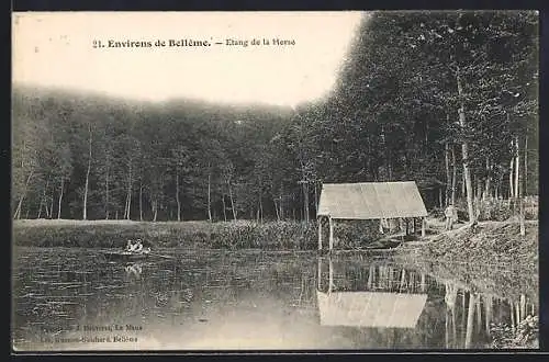 AK Bellême, Étang de la Herse avec cabane et barque