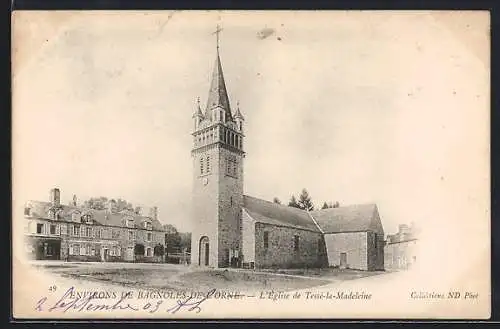 AK Tessé-la-Madeleine, L`église et la place du village