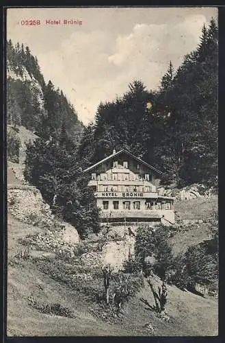 AK Brünig, Hotel Brünig im Sonnenschein