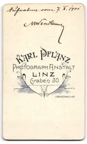 Fotografie Karl Pflanz, Linz, Graben 30, Porträt eines jungen Mannes