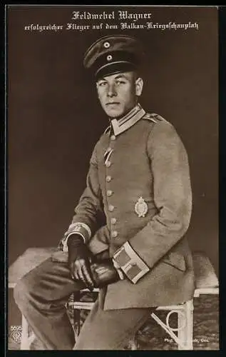 AK Feldwebel Wagner in Uniform, erfolgreicher Flieger auf dem Balkan-Kriegsschauplatz