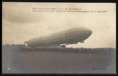 AK München, Reichsluftschiff Z 1 Graf Zeppelin landet auf dem Oberwiesenfeld