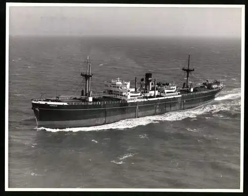 Fotografie Frachtschiff / Frachter Farnsum in Fahrt