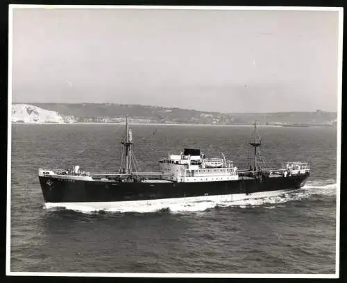 Fotografie Frachtschiff / Frachter England vor der englischen Kanalküste