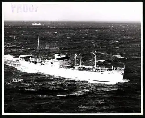 Fotografie Frachtschiff / Frachter Haumann in aufgewühlter See