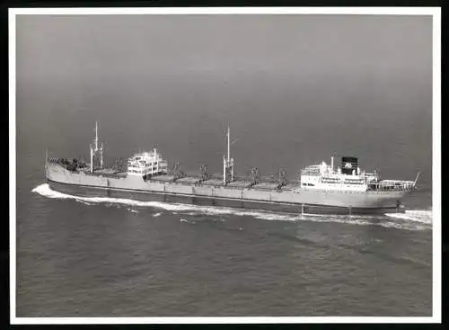 Fotografie Frachtschiff / Frachter Syealand in ruhiger See