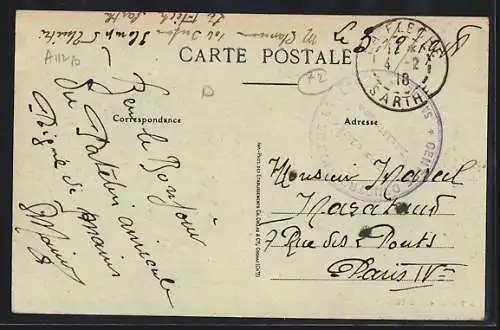 AK La Flèche, Vue de la Rue du Quai avec arbres et bâtiments historiques