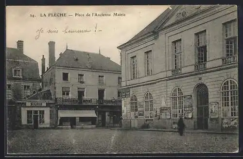 AK La Flèche, Place de l`Ancienne Mairie