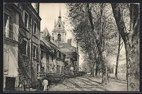 AK La Ferté-Bernard, Le Mur et les Canaux