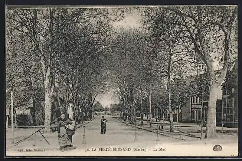 AK La Ferté-Bernard, Le Mail