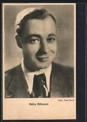 AK Heinz Rühmann lächelt leicht, Portrait