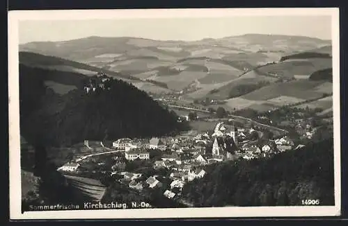 AK Kirchschlag /N.-Oe., Ortsansicht mit Umgebung