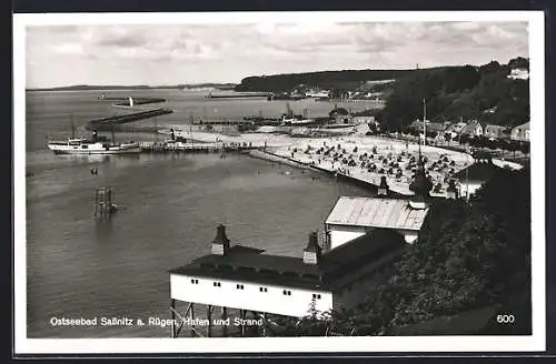 AK Sassnitz, Blick auf den Hafen und Strand