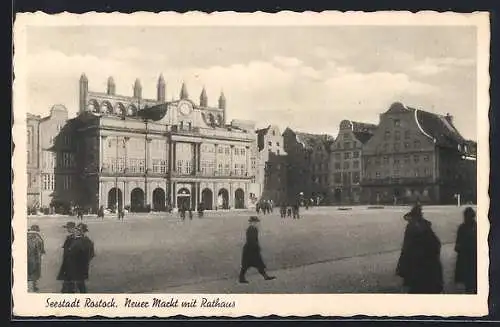 AK Rostock, Neuer Markt mit Rathaus