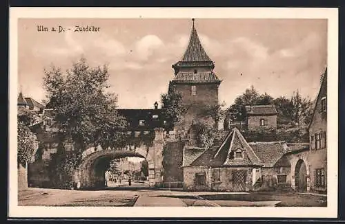 AK Ulm / Donau, Blick zum Zundeltor