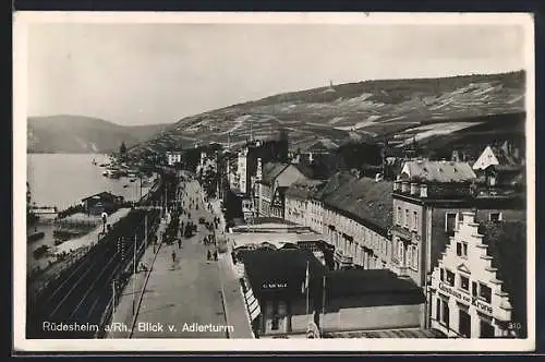 AK Rüdesheim a. Rh., Blick vom Adlerturm mit Gasthaus zur Krone