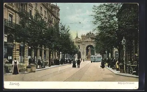 AK Zürich, Partie in der Bahnhofstrasse mit Strassenbahn