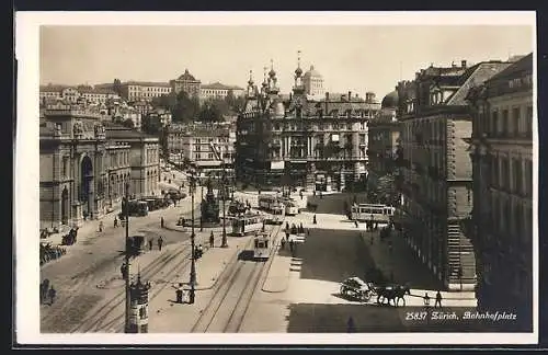 AK Zürich, Strassenbahn auf dem Bahnhofplatz