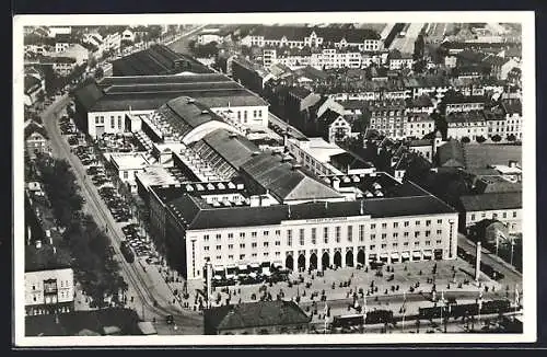 AK Basel, Fliegeraufnahme der Schweizer Mustermesse, Strassenbahn