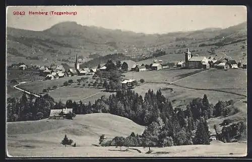 AK Hemberg (Toggenburg), Ortsansicht von einem Berg aus